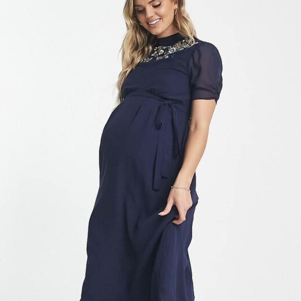 Chic Navy Maternity Floral Embroidered Midi Dress